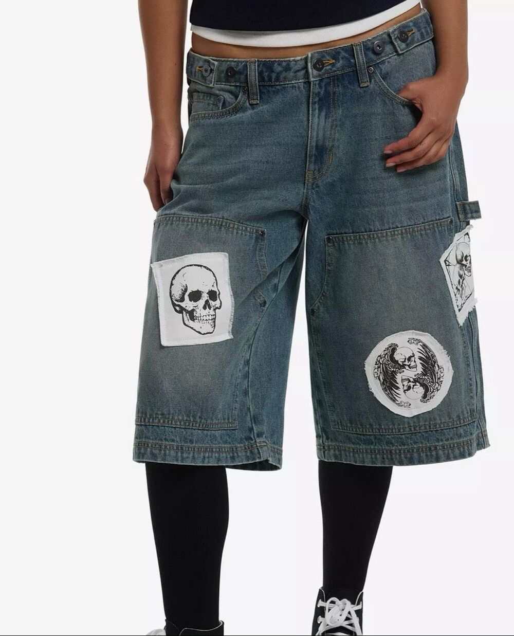 Hot Topic Social Collision Skull Patches Carpenter Jorts Jean Shorts Size 3/32”